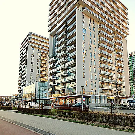 Irs Royal Apartments Apartamenty Irs Cztery Oceany Gdansk Exterior photo